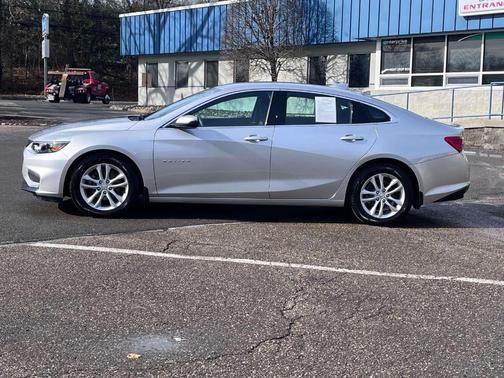 2017 Chevrolet Malibu 1LT