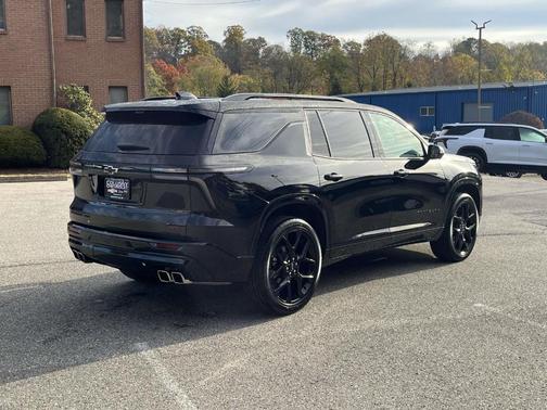 2024 Chevrolet Traverse RS