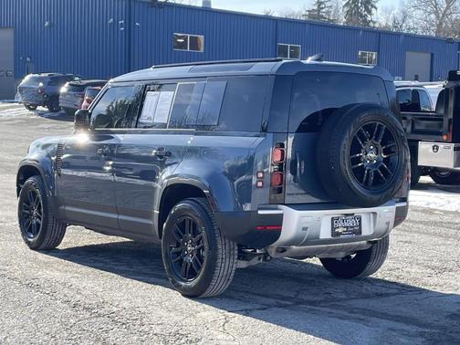 2025 Land Rover Defender P300