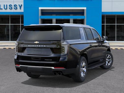 2025 Chevrolet Suburban Premier