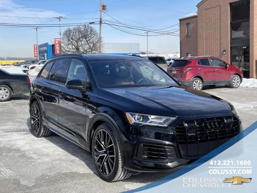 2022 Audi Q7 55 Premium