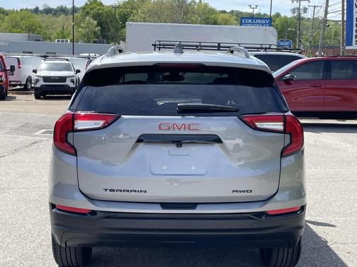 Sterling 2024 GMC Terrain SLE