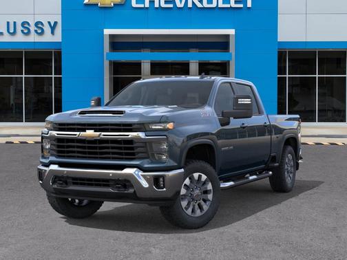 2026 Chevrolet Silverado 3500 LT