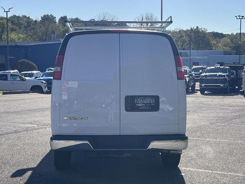 2025 Chevrolet Express 2500 Work Van