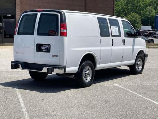 2023 GMC Savana 2500 Work Van