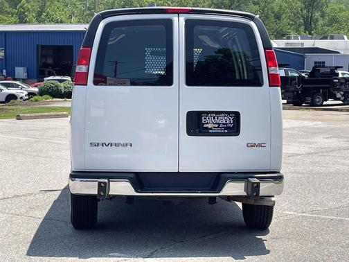 2023 GMC Savana 2500 Work Van
