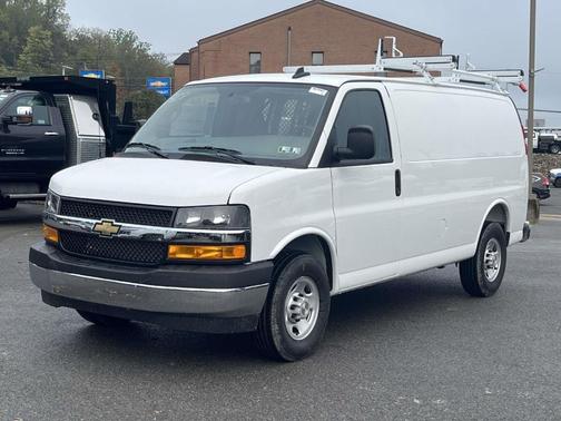 2025 Chevrolet Express 2500 Work Van