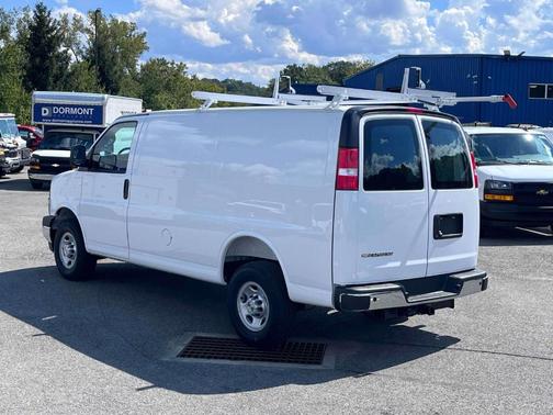 2025 Chevrolet Express 2500 Work Van