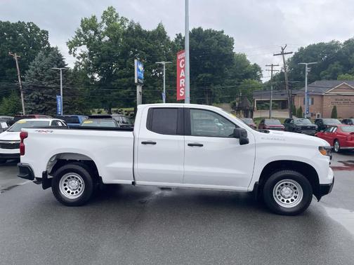 Summit White 2024 Chevrolet Silverado 1500 WT