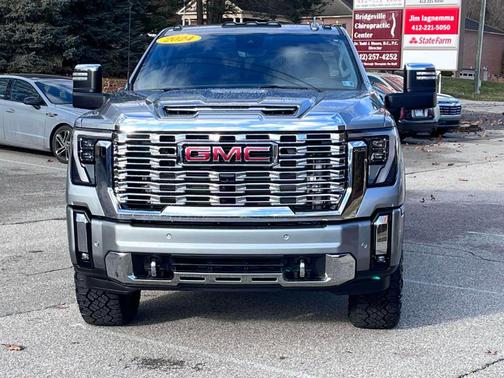 2024 GMC Sierra 2500 Denali