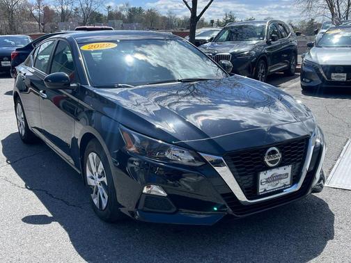 2022 Nissan Altima 2.5 S