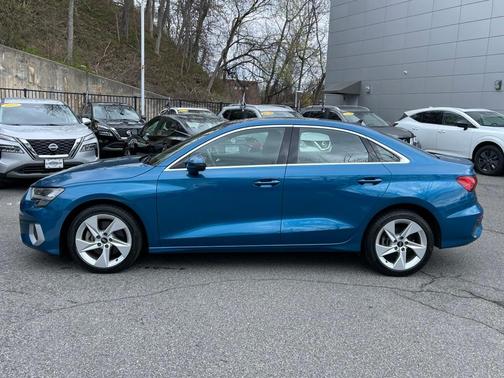 2022 Audi A3 40 Premium