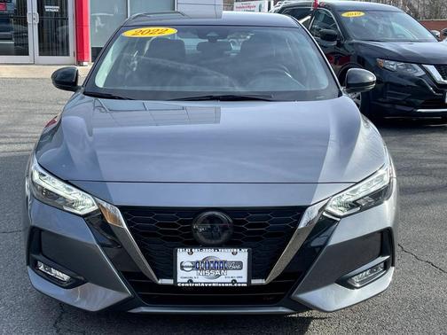 2022 Nissan Sentra SR