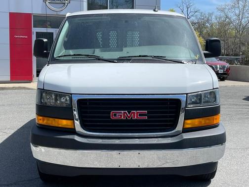 2022 GMC Savana 2500 Work Van