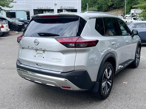 2022 Nissan Rogue Platinum