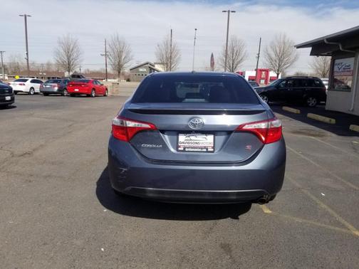 Photo 5 of 15 of 2014 Toyota Corolla GAS M/T SUN/MOONROOF CLOTH&