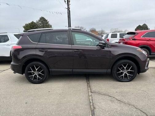 2016 Toyota RAV4 SE