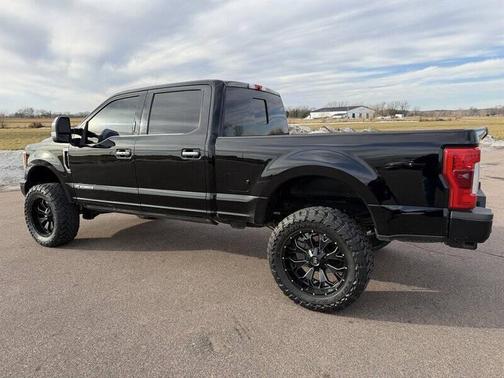 2017 Ford F-350 Platinum