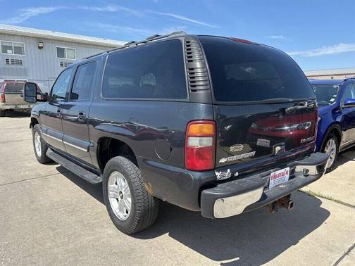 2003 Chevrolet Suburban 1500 LT