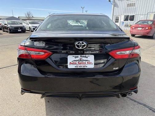 2019 Toyota Camry SE