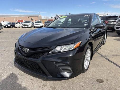 2019 Toyota Camry SE