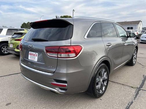 2018 Kia Sorento SX