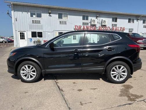 2019 Nissan Rogue Sport S