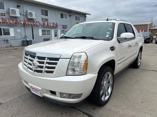 2008 Cadillac Escalade EXT Base