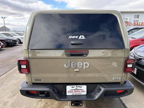 2020 Jeep Gladiator Overland
