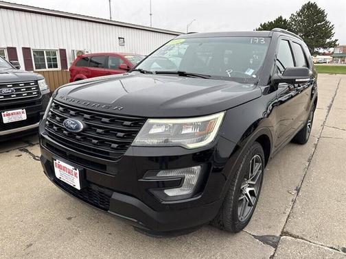 2016 Ford Explorer Sport