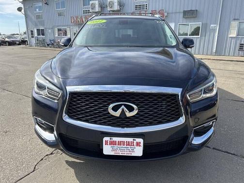 2017 INFINITI QX60 Base