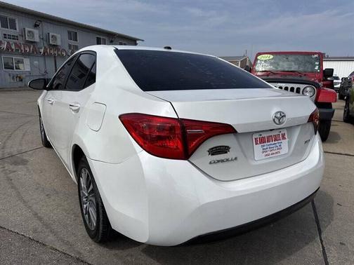 2017 Toyota Corolla XLE