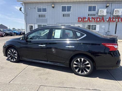 BLACK 2018 Nissan Sentra SR