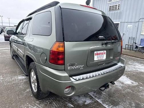 2004 GMC Envoy XL SLE