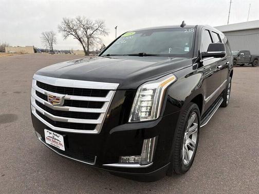 2018 Cadillac Escalade ESV Luxury