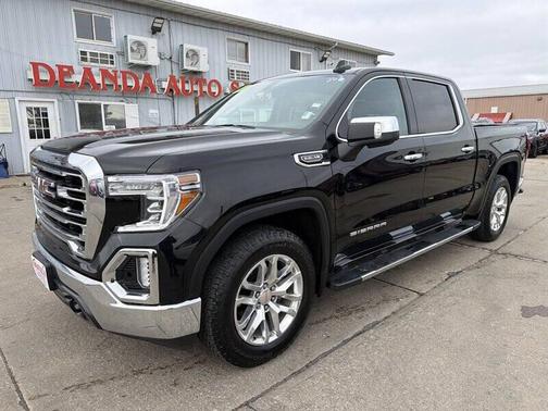 2021 GMC Sierra 1500 SLT