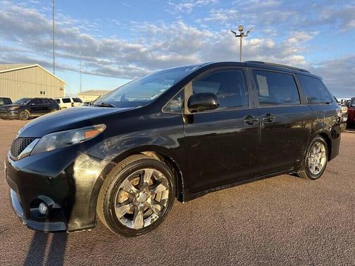 2011 Toyota Sienna SE