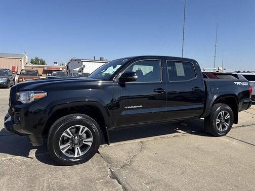 2019 Toyota Tacoma TRD Sport