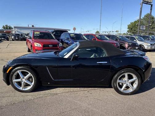 2007 Saturn Sky Red Line
