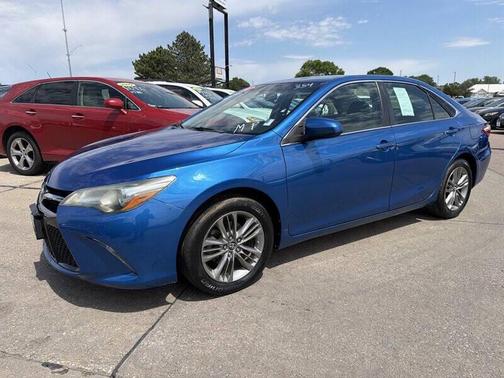 BLUE 2017 Toyota Camry SE