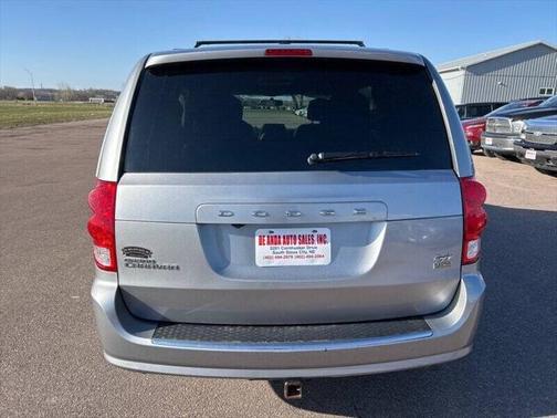 2016 Dodge Grand Caravan R/T