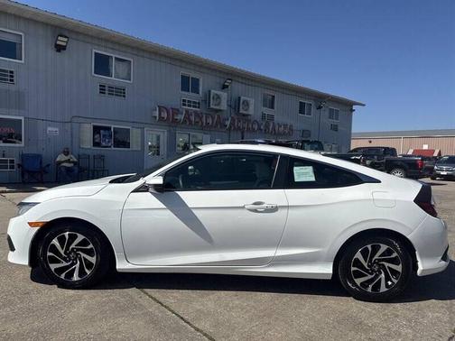 2016 Honda Civic LX-P