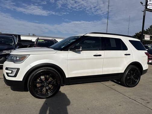 2016 Ford Explorer Sport