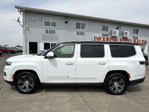 WHITE 2022 Jeep Grand Wagoneer Series I 4x4