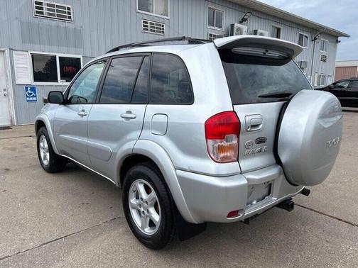 2002 Toyota RAV4 Base