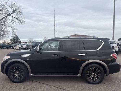 2017 Nissan Armada Platinum