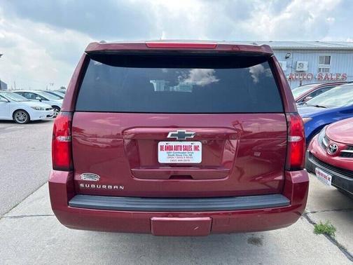 2020 Chevrolet Suburban LT