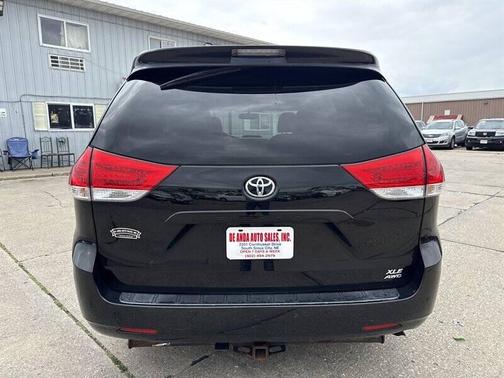 2014 Toyota Sienna XLE