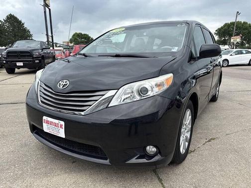 2014 Toyota Sienna XLE