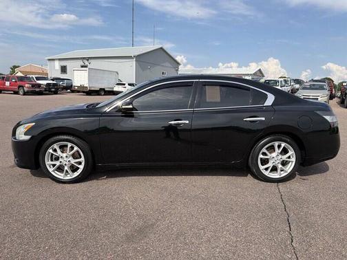BLACK 2014 Nissan Maxima SV